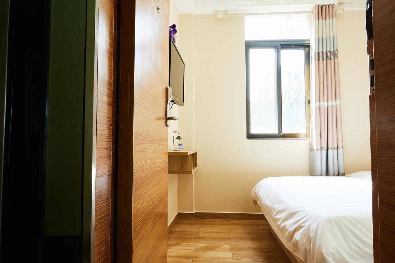 Starry Hotel Гуанчжоу Екстер'єр фото